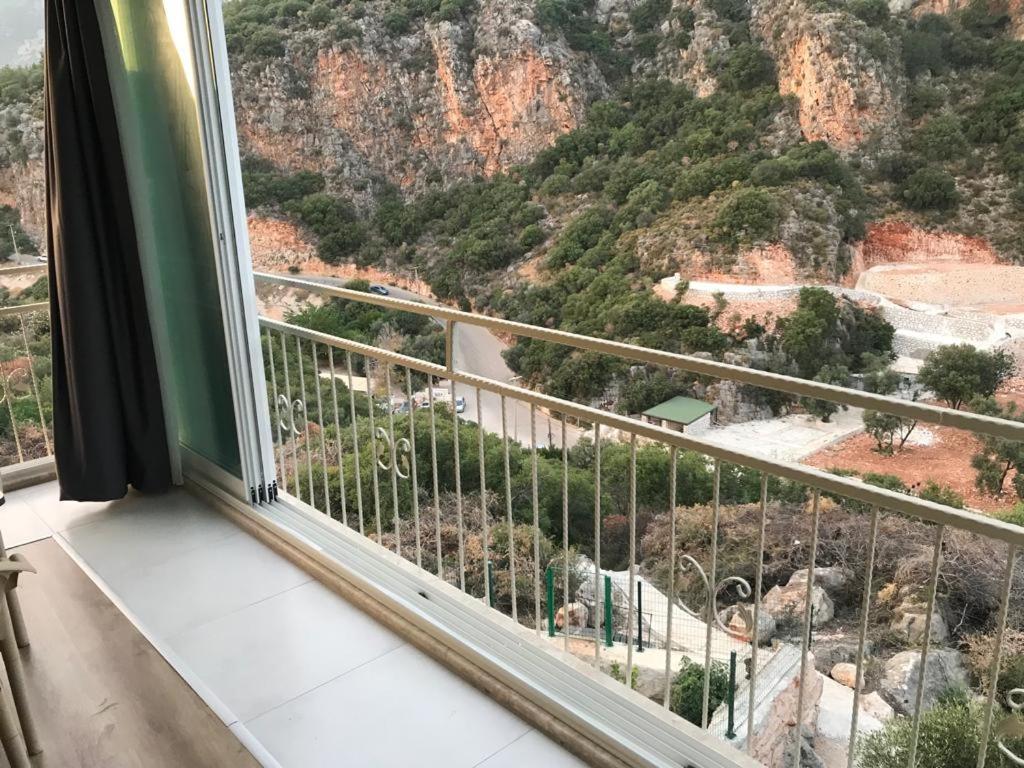 Green Hill Kas Apartment Exterior photo
